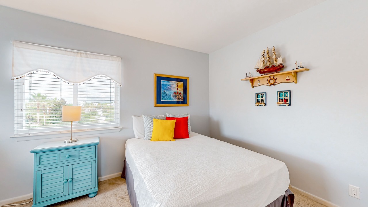 Photo of Bedroom in Santa Rosa Beach