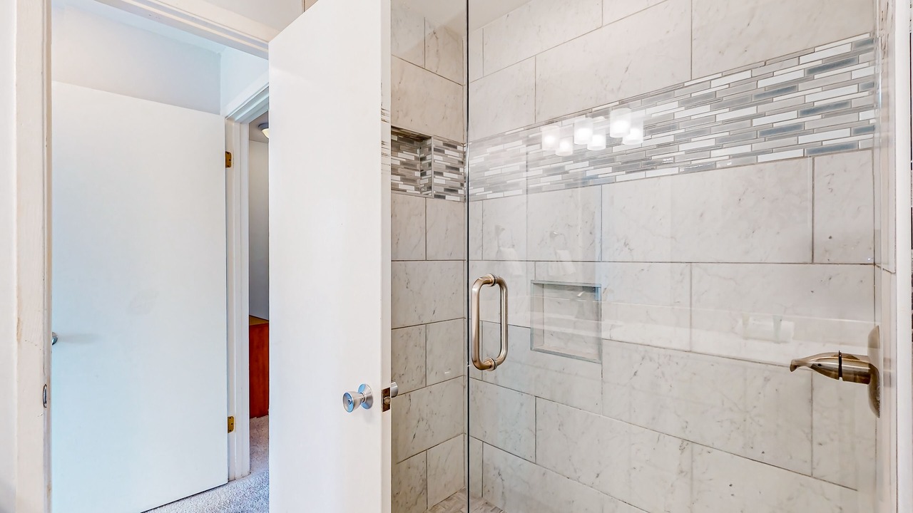 Photo of Bathroom in Santa Rosa Beach