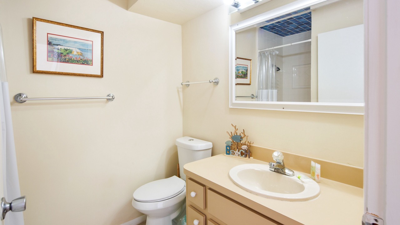 Photo of Bathroom in Marathon