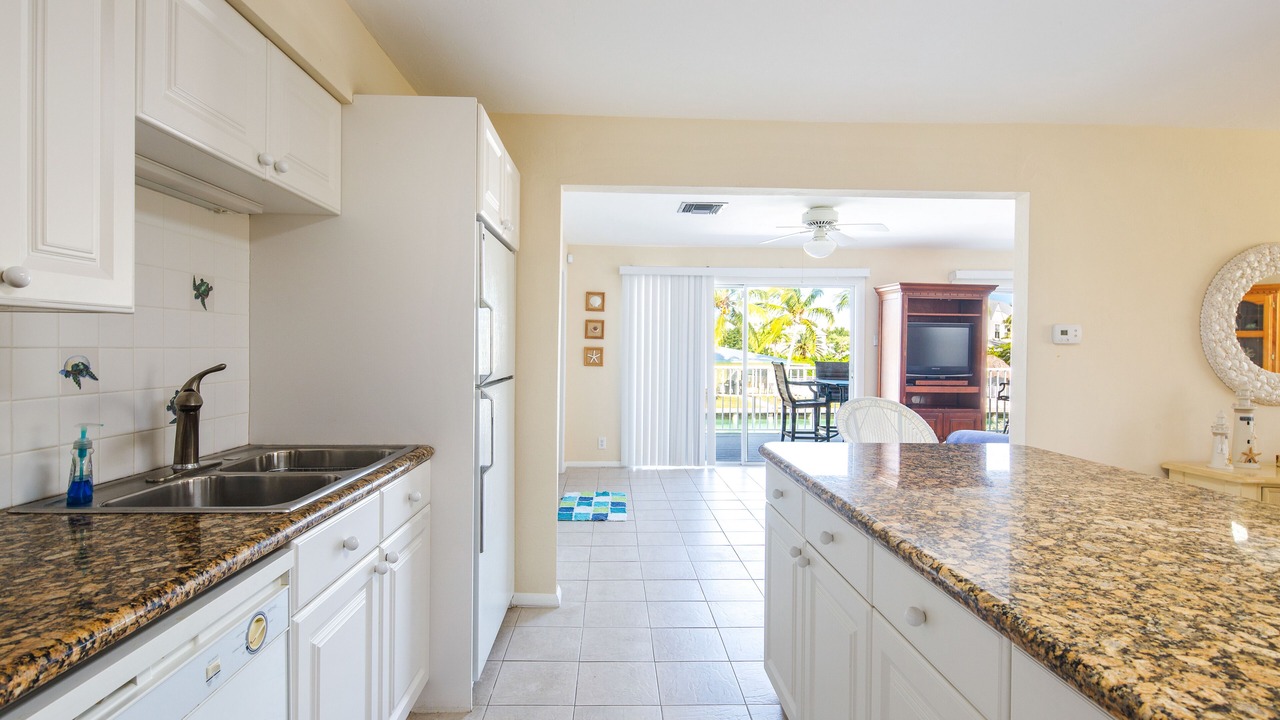Photo of Kitchen in Marathon