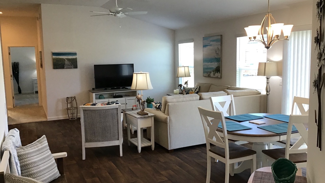 Photo of Livingroom in Wildwood