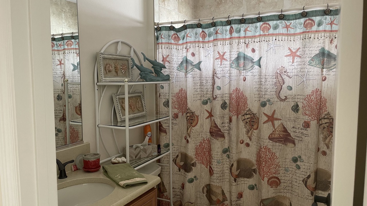 Photo of Bathroom in Fruitland Park