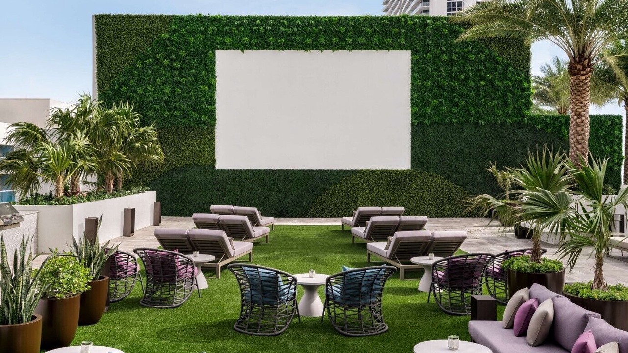 Photo of Outdoor in Hollywood South Central Beach