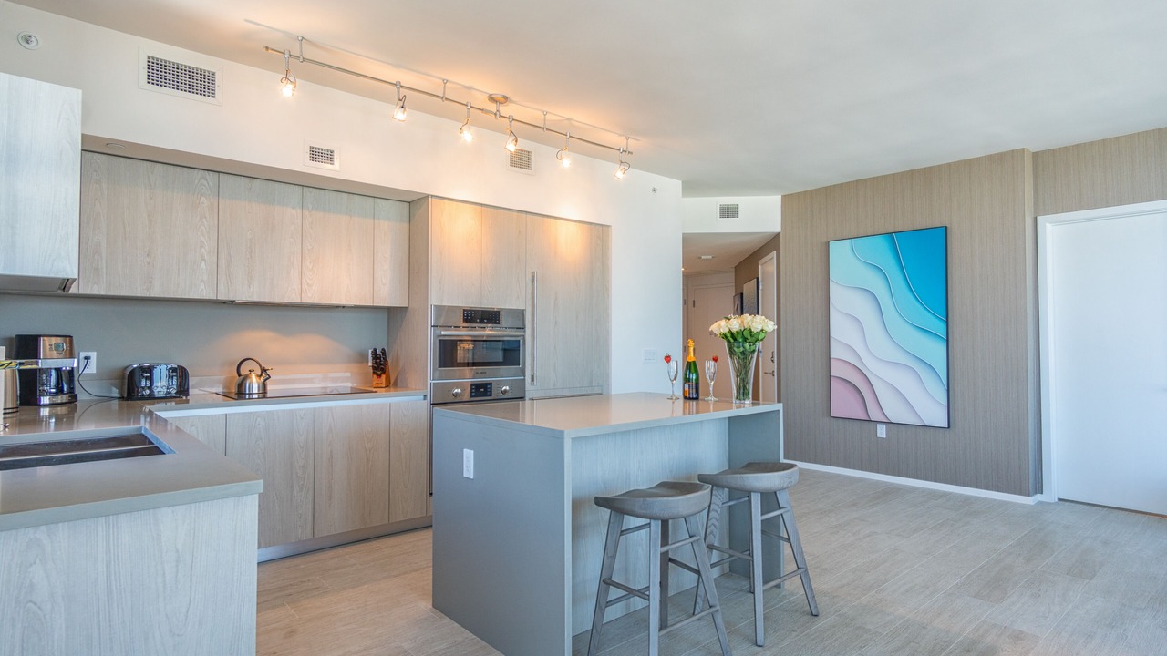 Photo of Kitchen in Hollywood South Central Beach