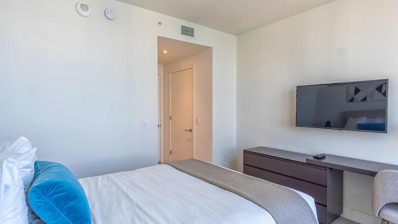 Photo of Bedroom in Hollywood South Central Beach
