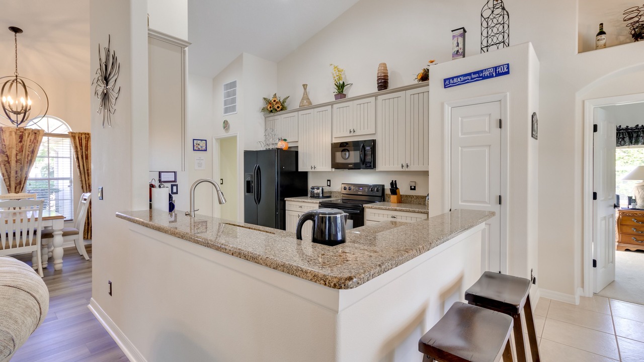 Photo of Kitchen in Orange Tree
