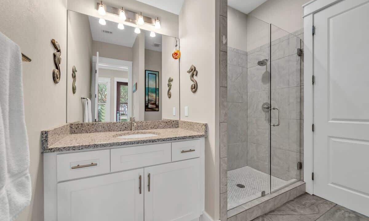 Photo of Bathroom in Emerald Waters Village
