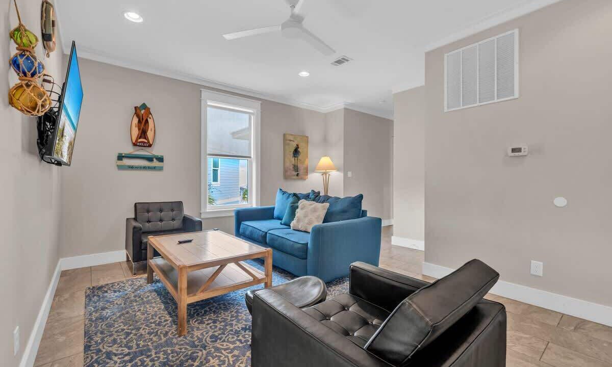 Photo of Bedroom in Emerald Waters Village