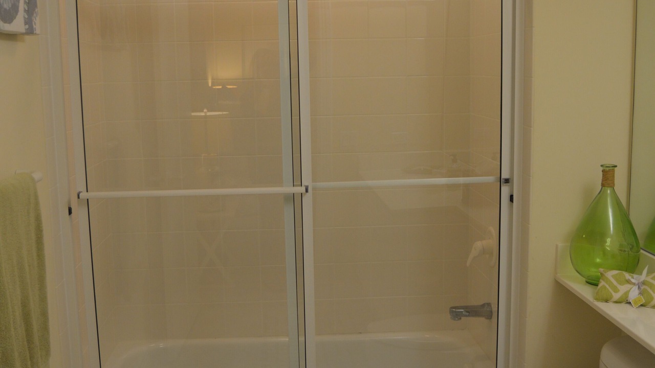 Photo of Bathroom in Navarre Beach