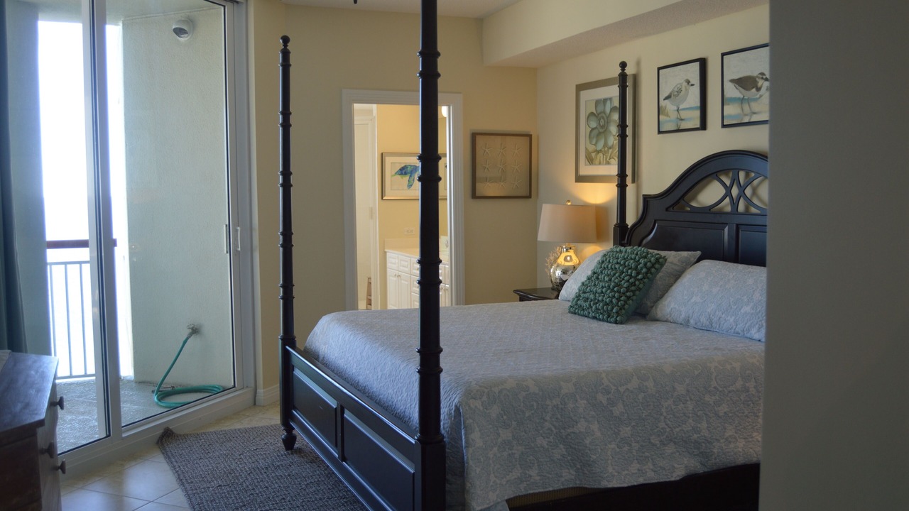 Photo of Bedroom in Navarre Beach
