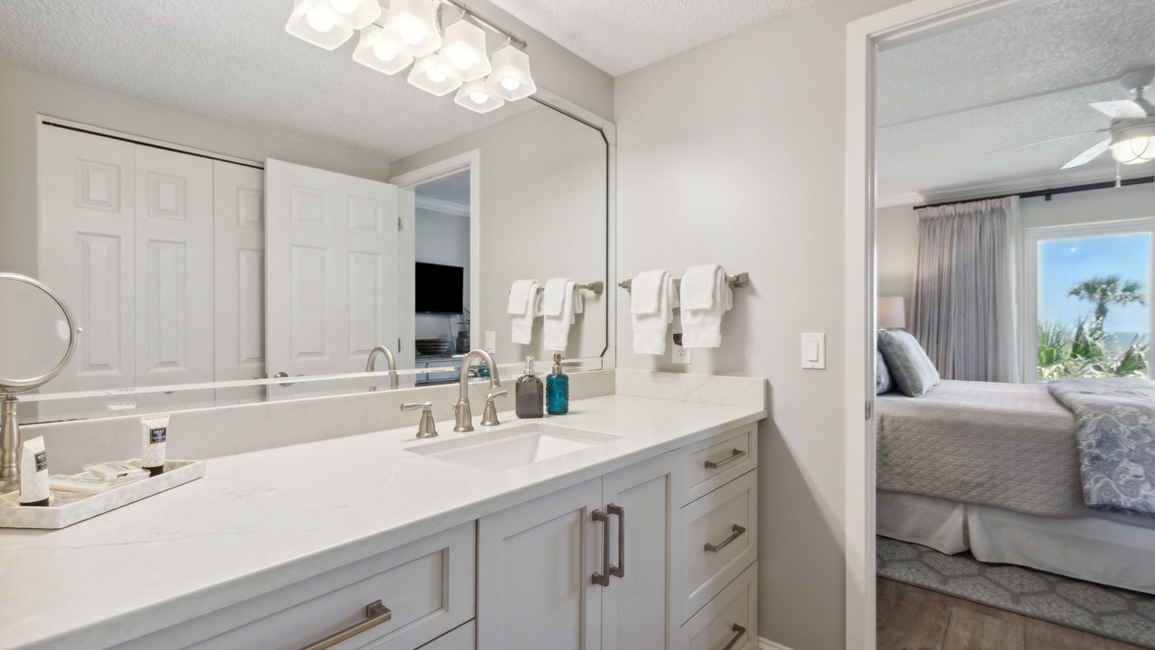 Photo of Bathroom in Fernandina Beach