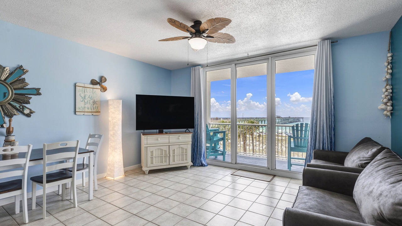 Photo of Livingroom in Navarre Beach