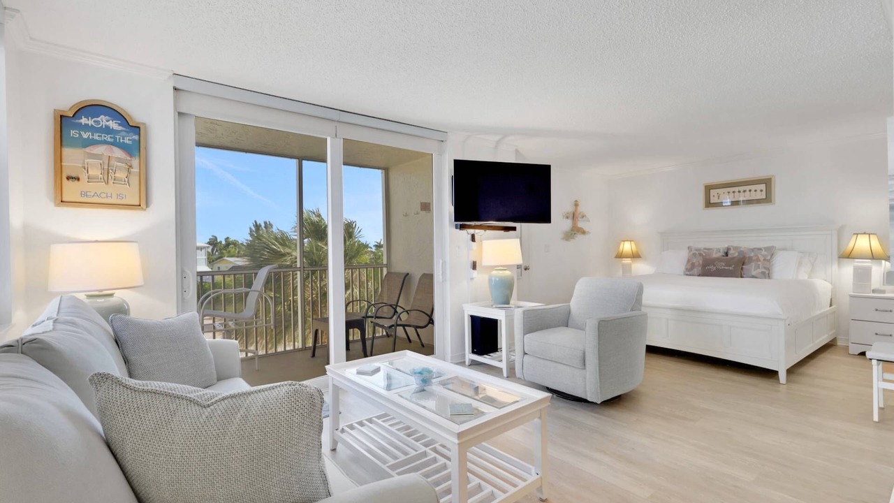 Photo of Bedroom in Bonita Springs