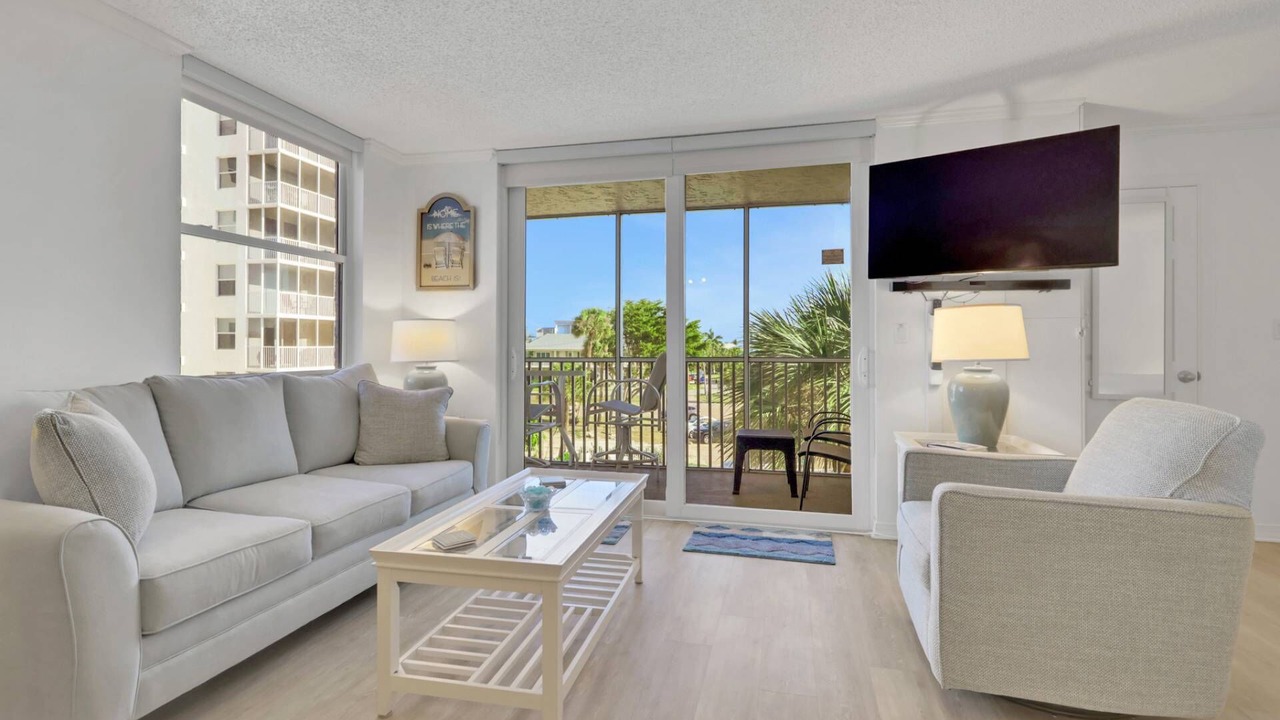 Photo of Livingroom in Bonita Springs