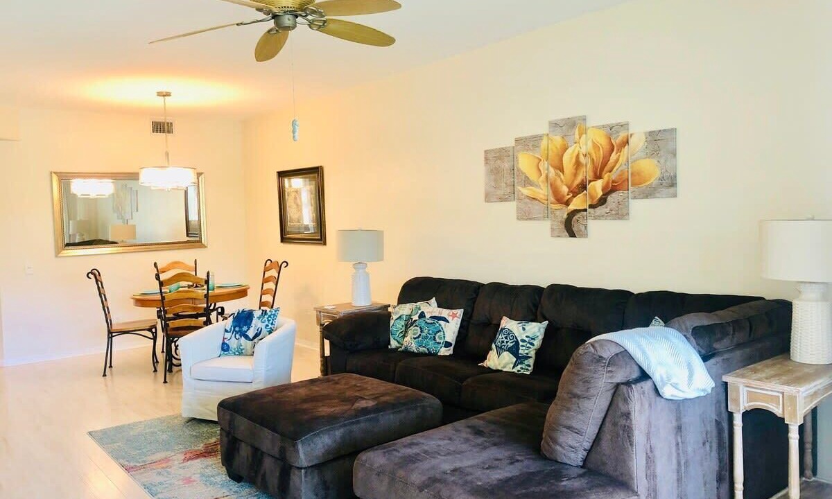 Photo of Livingroom in Bonita Springs