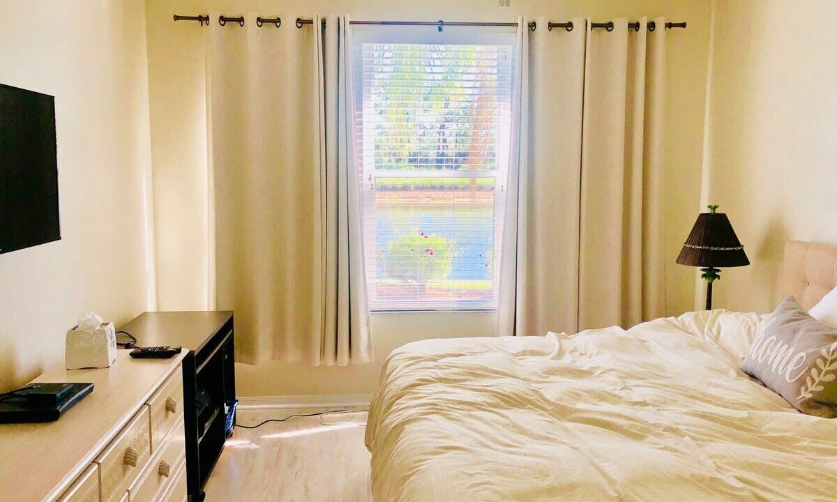 Photo of Bedroom in Bonita Springs