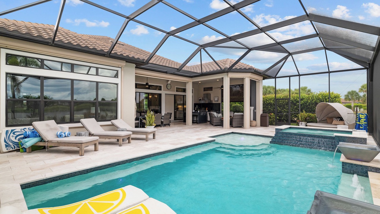 Photo of Outdoor in Naples