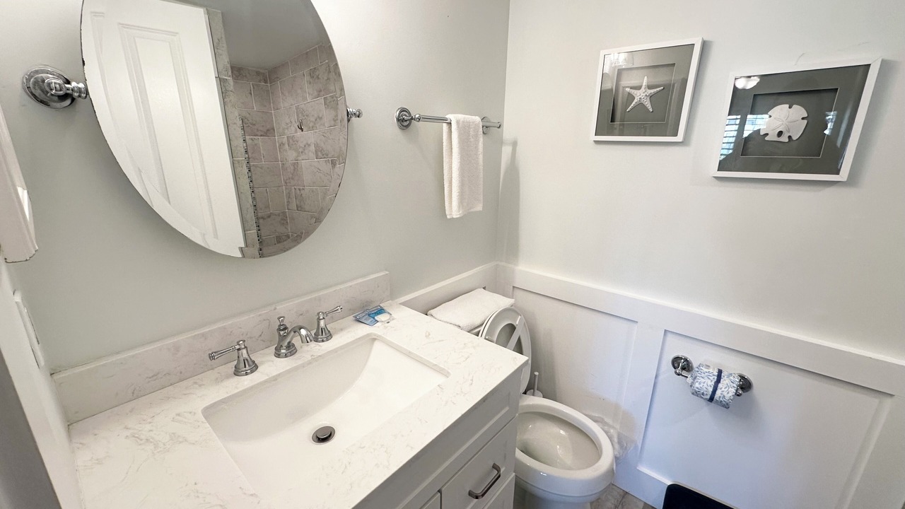 Photo of Bathroom in Crescent Beach