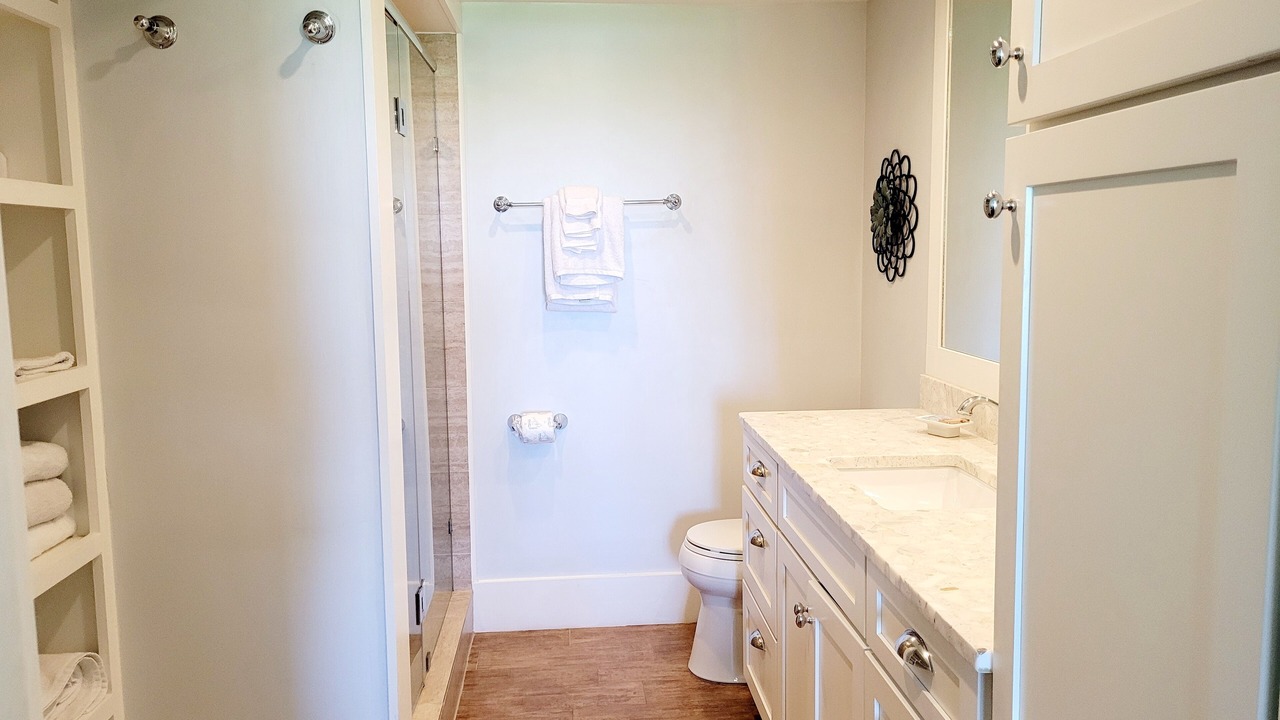Photo of Bathroom in Crescent Beach