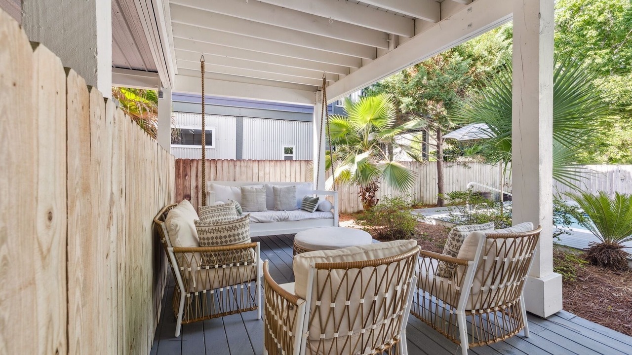 Photo of Patio Balcony in Grayton Beach
