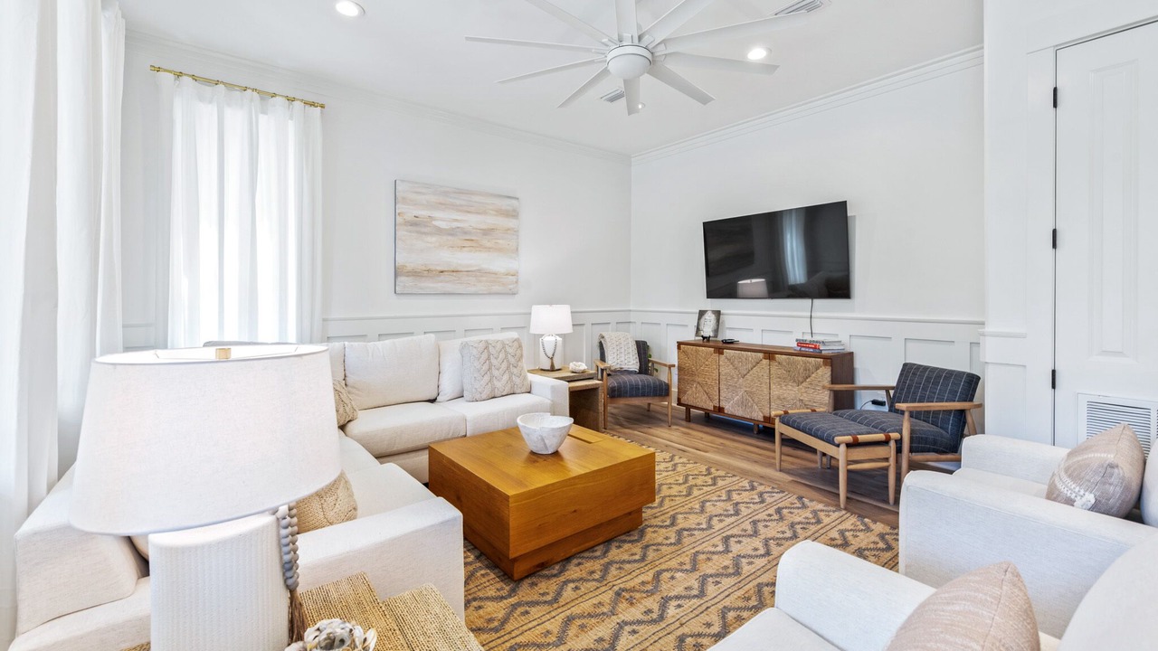 Photo of Livingroom in Grayton Beach