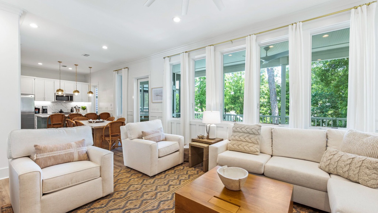Photo of Livingroom in Grayton Beach