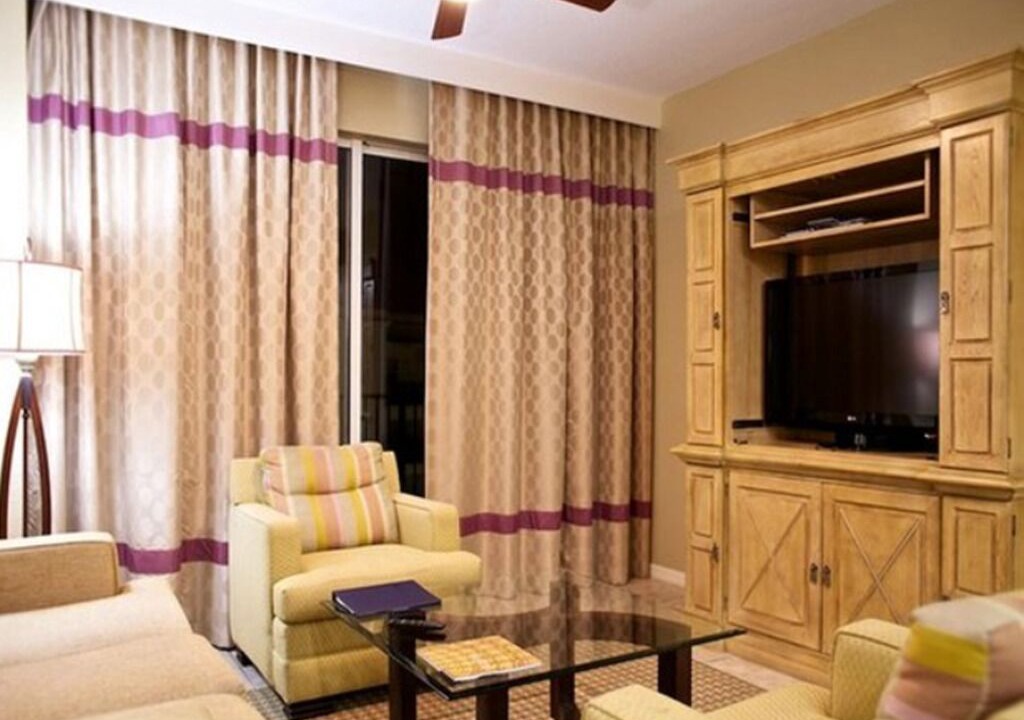 Photo of Livingroom in Survey Creek