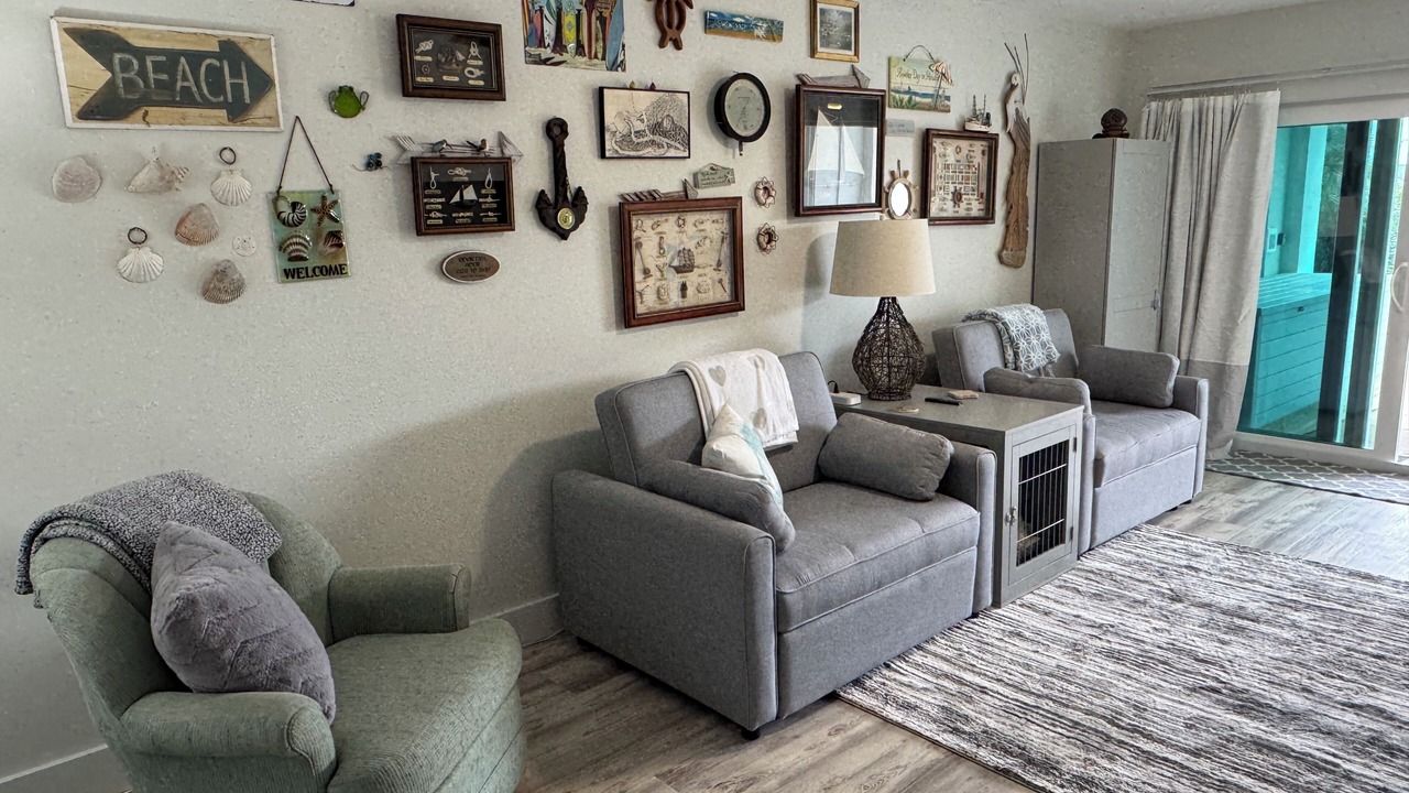 Photo of Livingroom in Seacrest