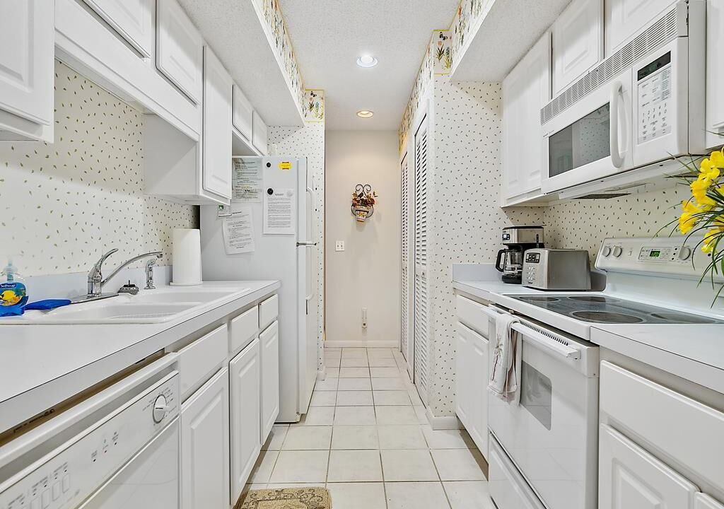 Photo of Kitchen in Sawgrass