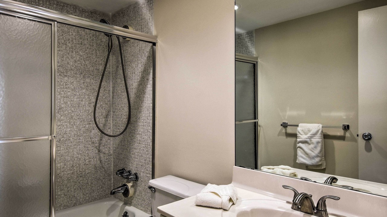 Photo of Bathroom in Hollywood South Central Beach
