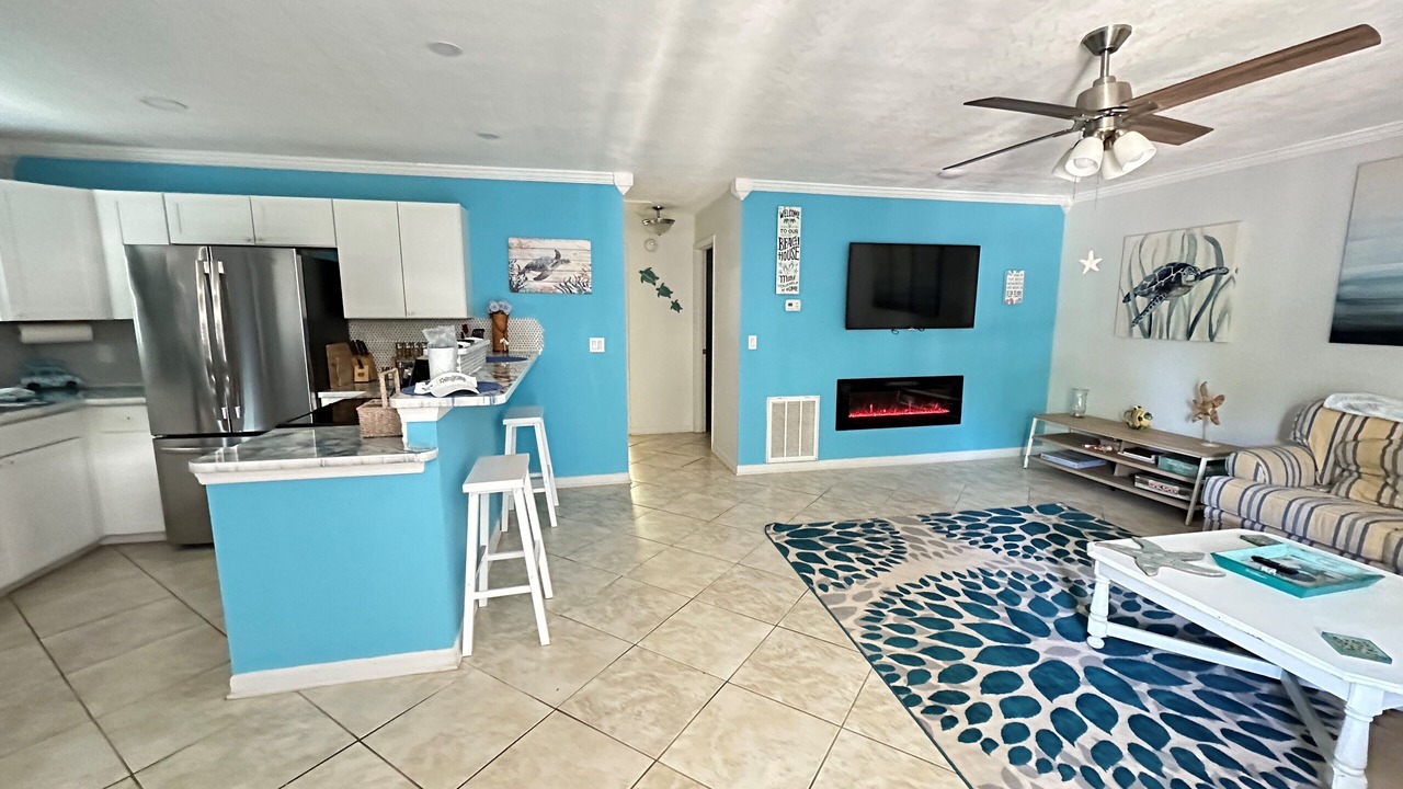 Photo of Livingroom in Englewood