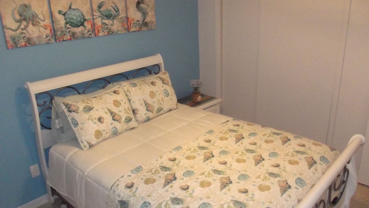 Photo of Bedroom in Englewood