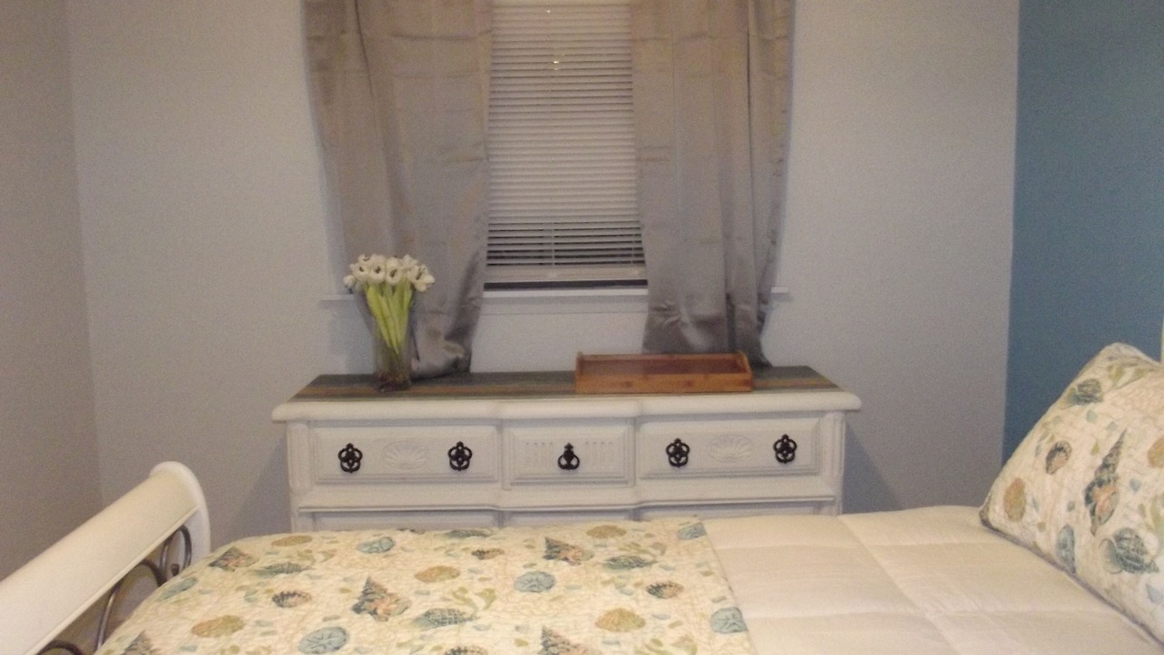 Photo of Bedroom in Englewood