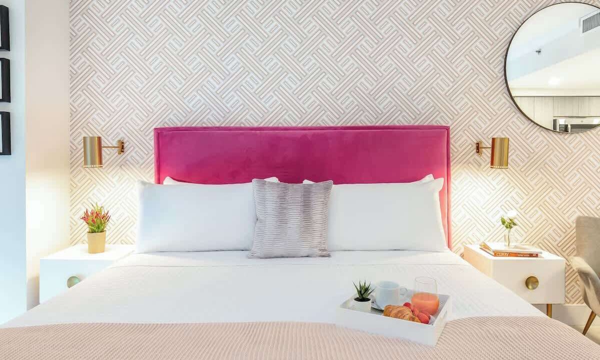 Photo of Bedroom in Coconut Grove