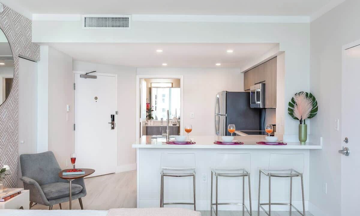 Photo of Bedroom in Coconut Grove