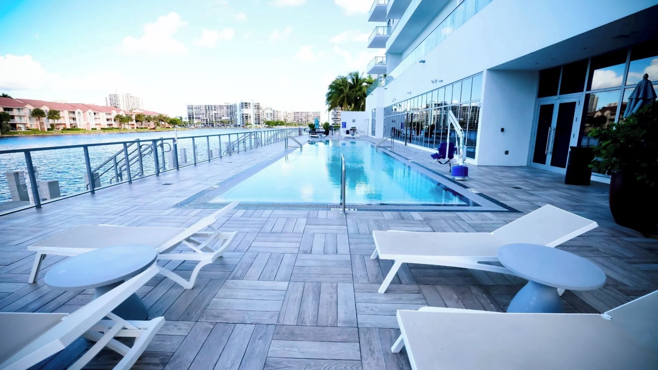 Photo of Outdoor in Hollywood South Central Beach
