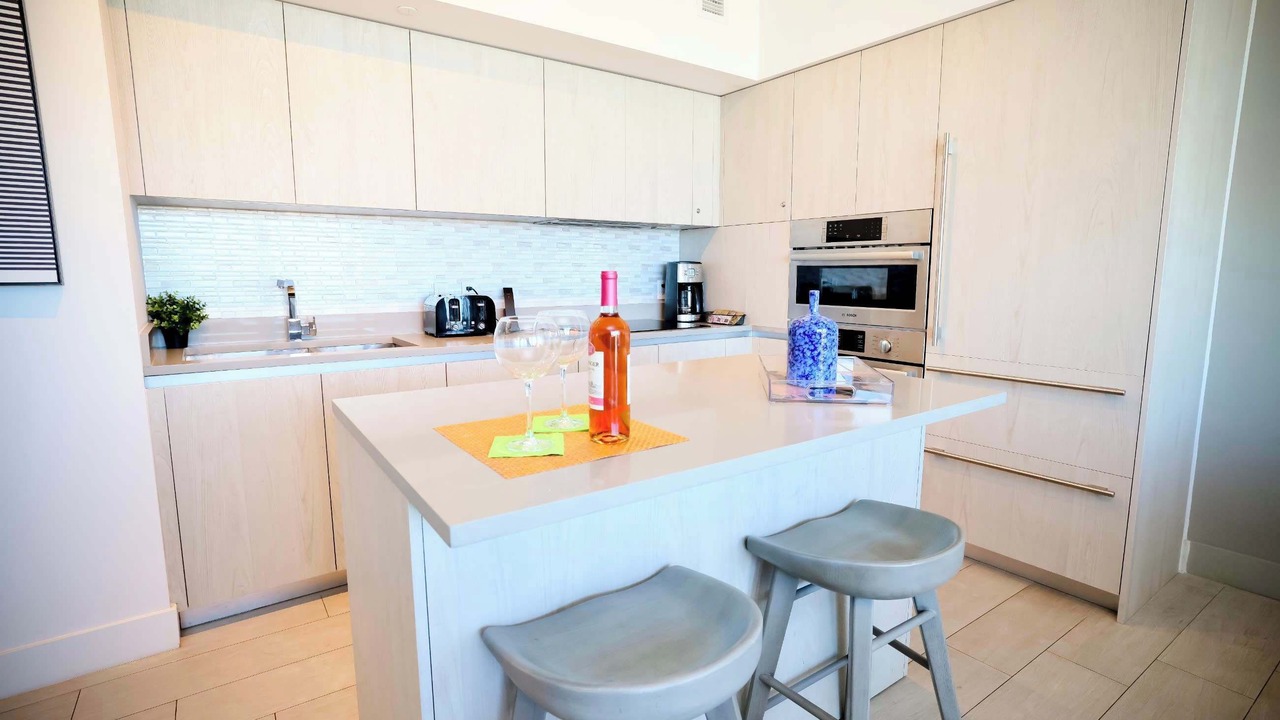 Photo of Kitchen in Hollywood South Central Beach