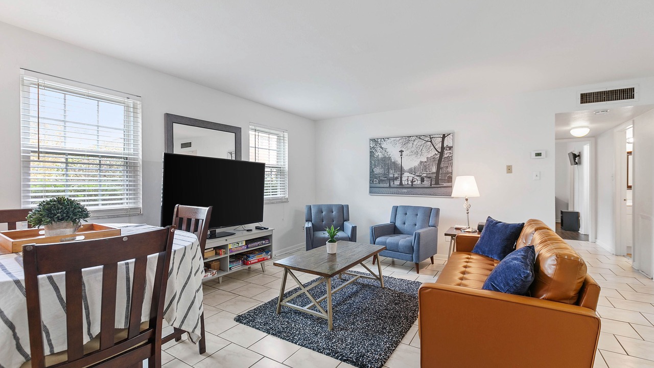 Photo of Bedroom in Tallahassee