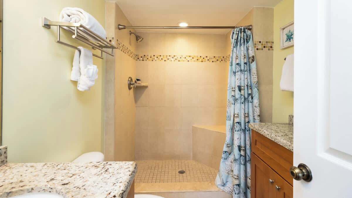 Photo of Bathroom in Tavernier