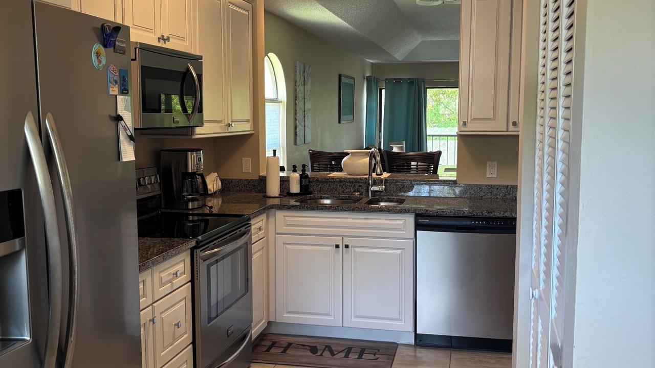 Photo of Kitchen in Lely Golf Estates