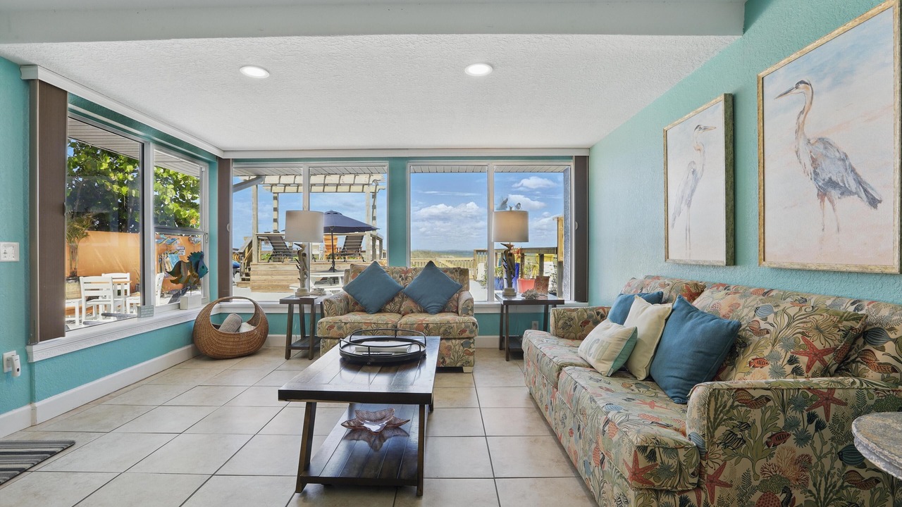 Photo of Livingroom in Cocoa Beach