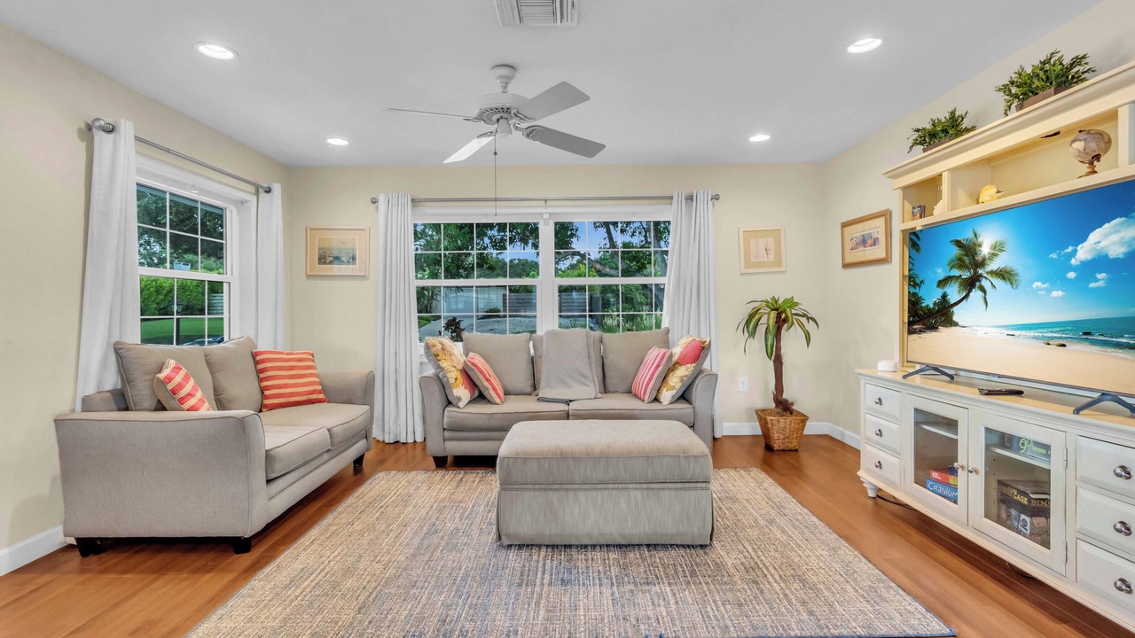 Photo of Livingroom in Southgate