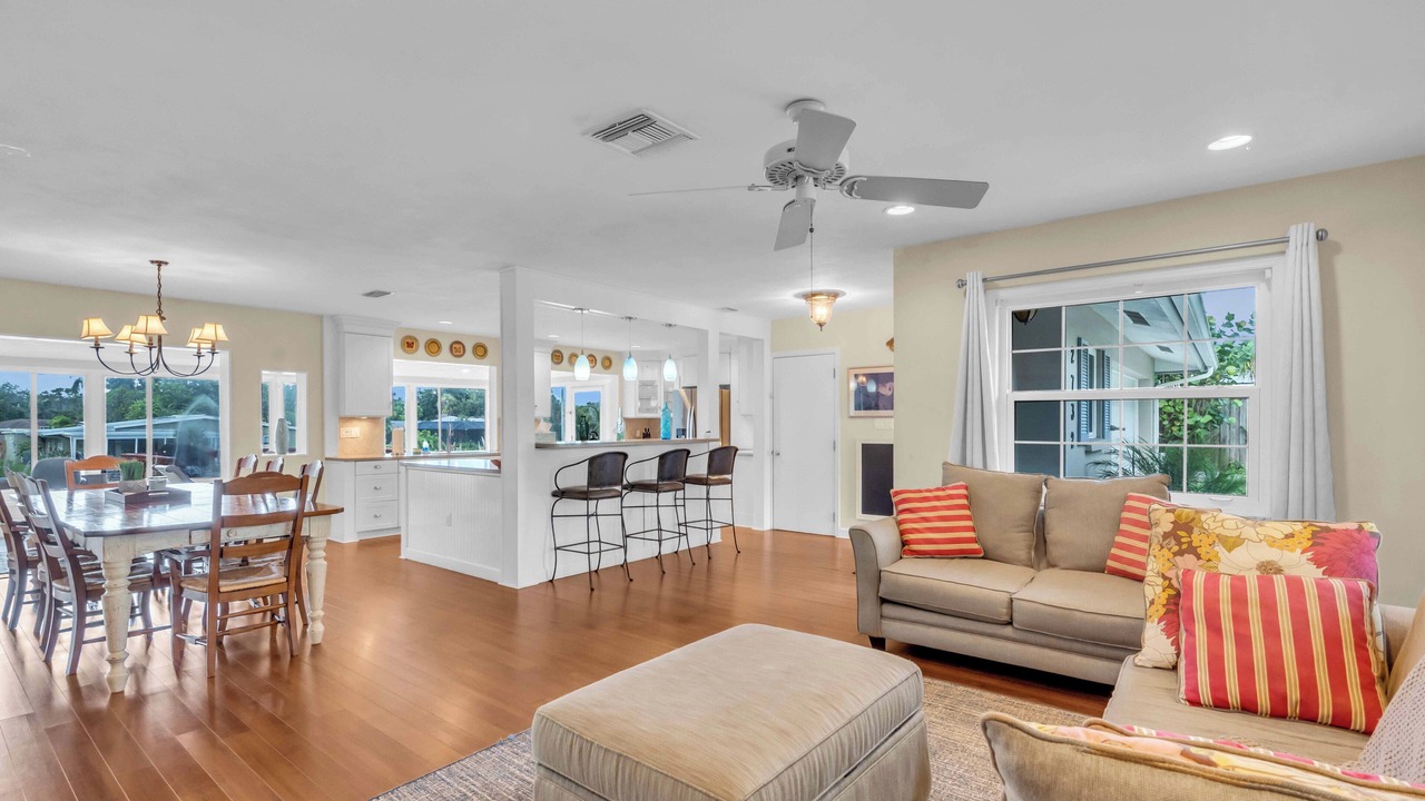 Photo of Livingroom in Southgate