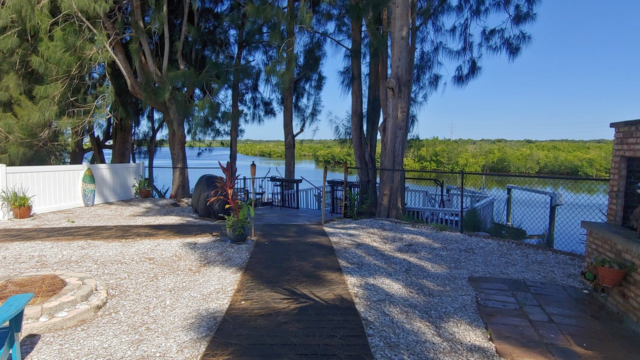 Photo of Others in Tarpon Springs