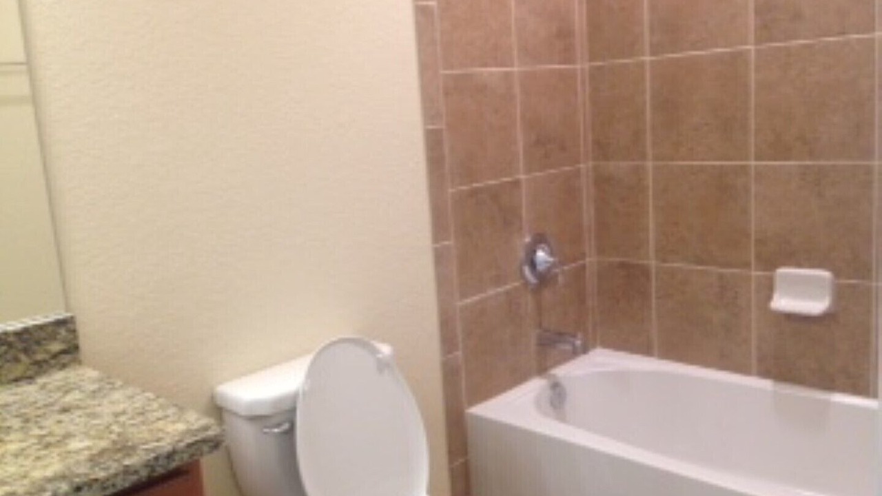 Photo of Bathroom in River Hall