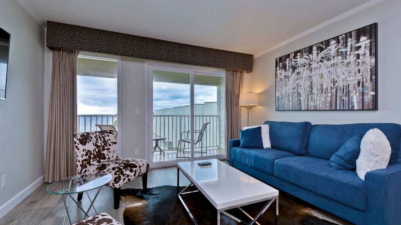 Photo of Livingroom in Rocky Point