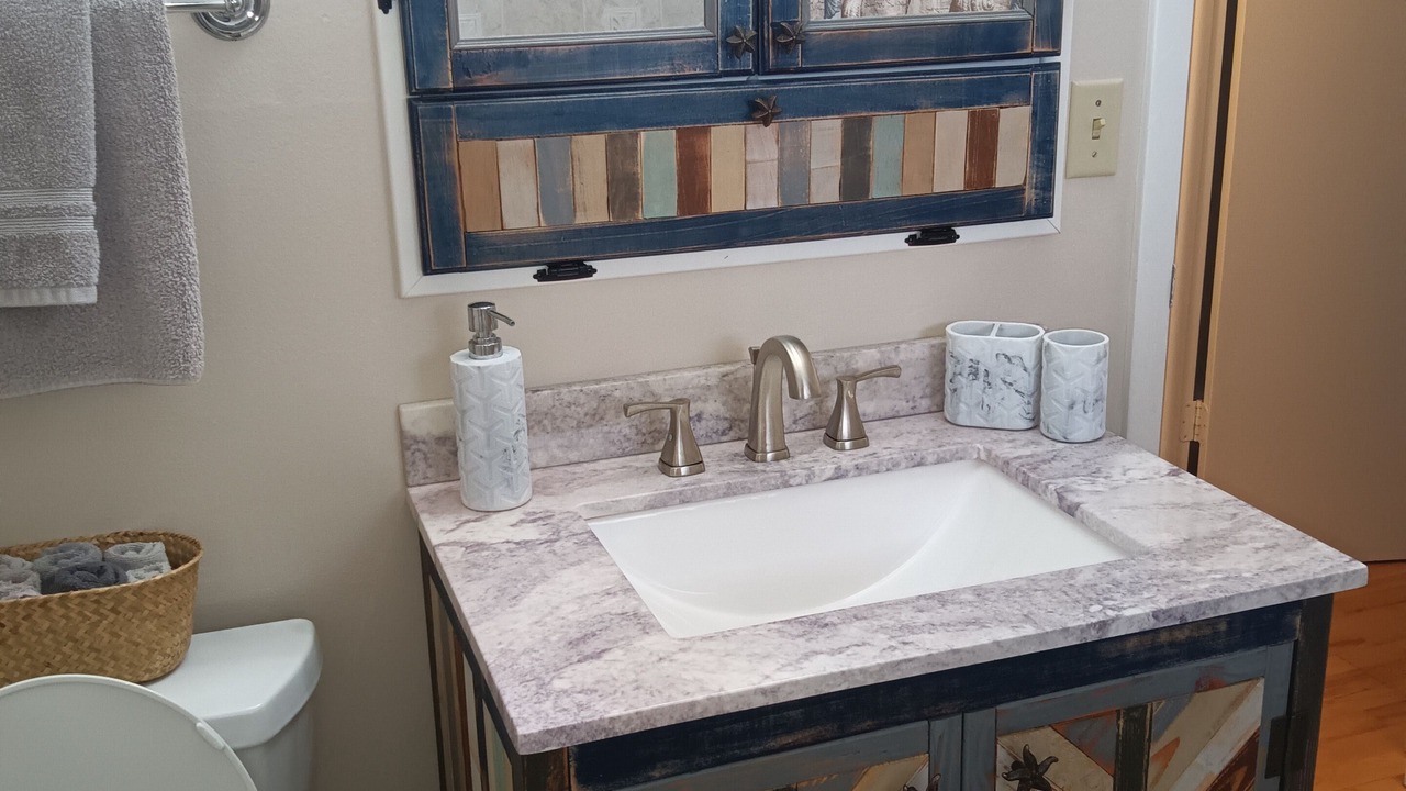 Photo of Bathroom in Embassy Hills