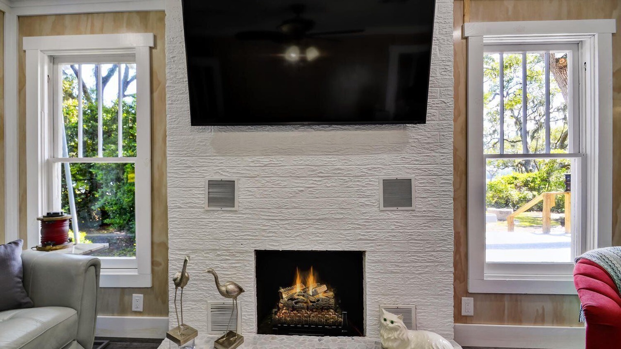 Photo of Livingroom in St. Marys
