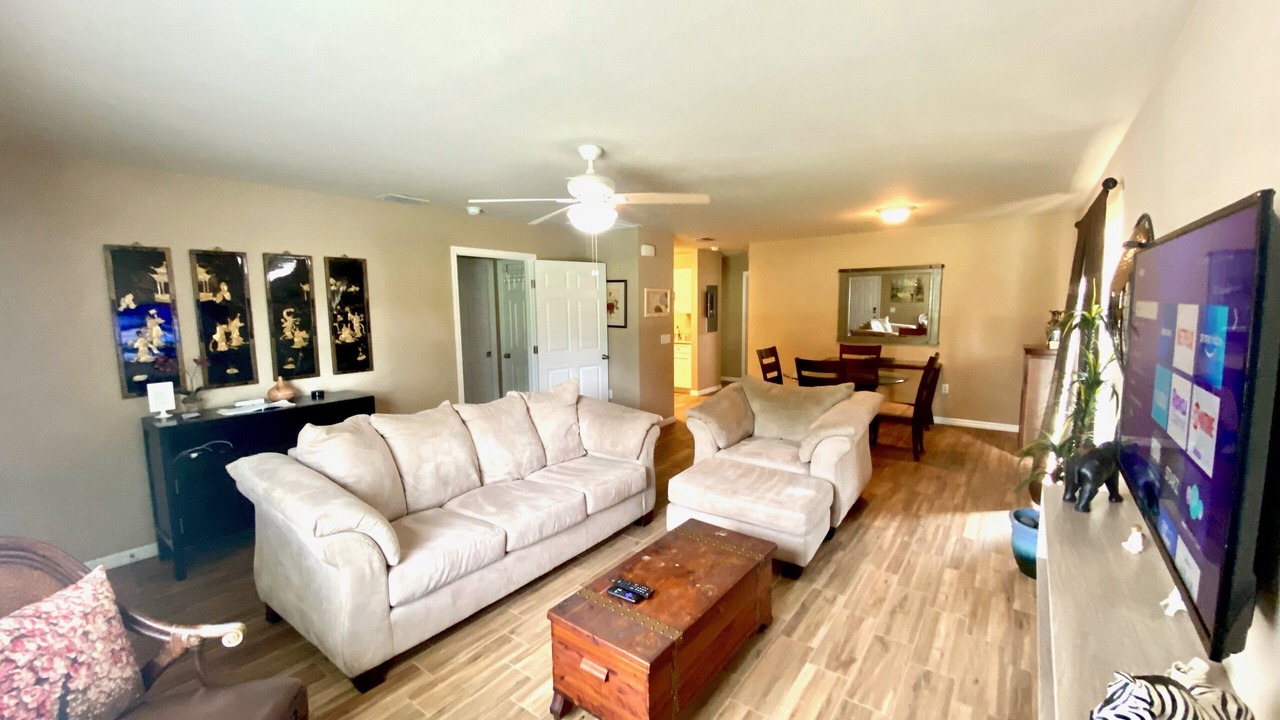 Photo of Livingroom in Winter Haven