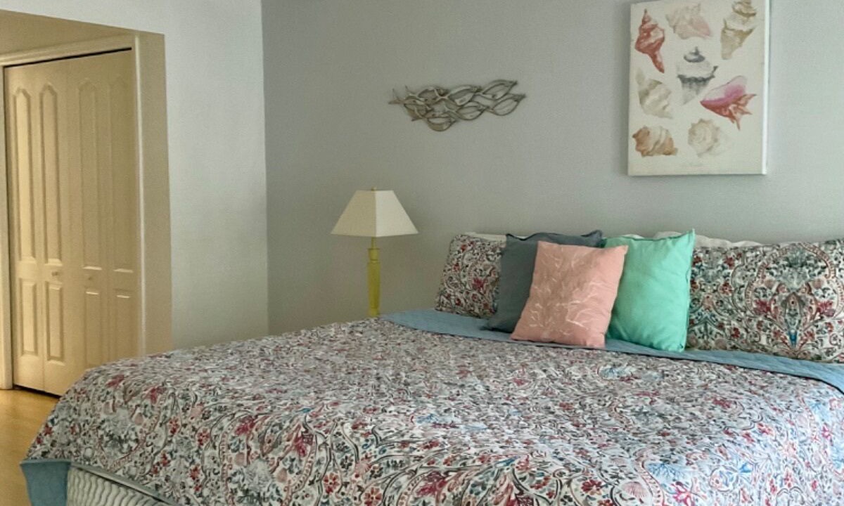 Photo of Bedroom in Eisenhower